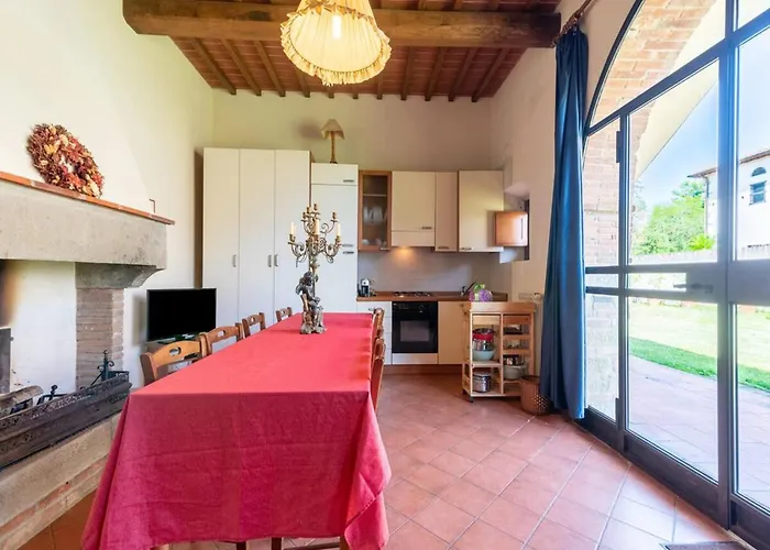 In With Shared Pool * Laterina