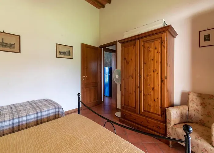 In With Shared Pool Appartement *