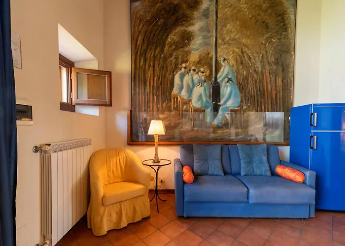 Apartament In With Shared Pool *