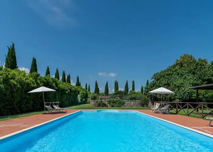 In With Shared Pool Apartmán Laterina